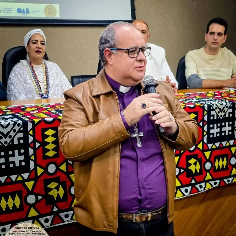 El arzobispo Ricardo Lorite de Lima hablando en un encuentro. Fecha desconocida.
